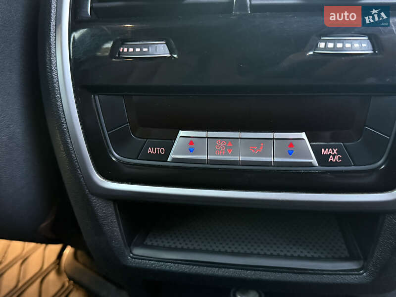 Внедорожник / Кроссовер BMW X5 2019 в Желтых Водах