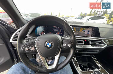 Внедорожник / Кроссовер BMW X5 2019 в 
