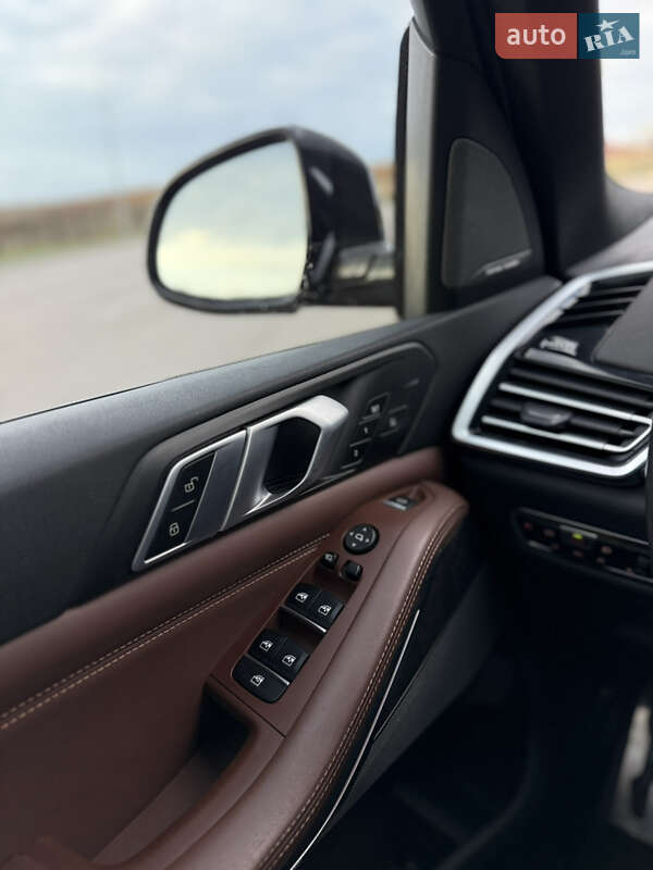 Внедорожник / Кроссовер BMW X5 2019 в Ровно