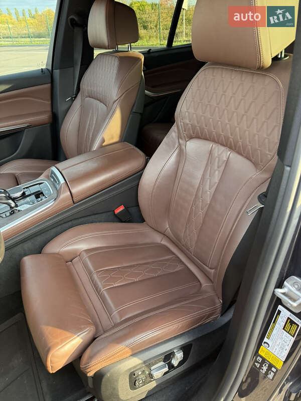 Внедорожник / Кроссовер BMW X5 2019 в Ровно