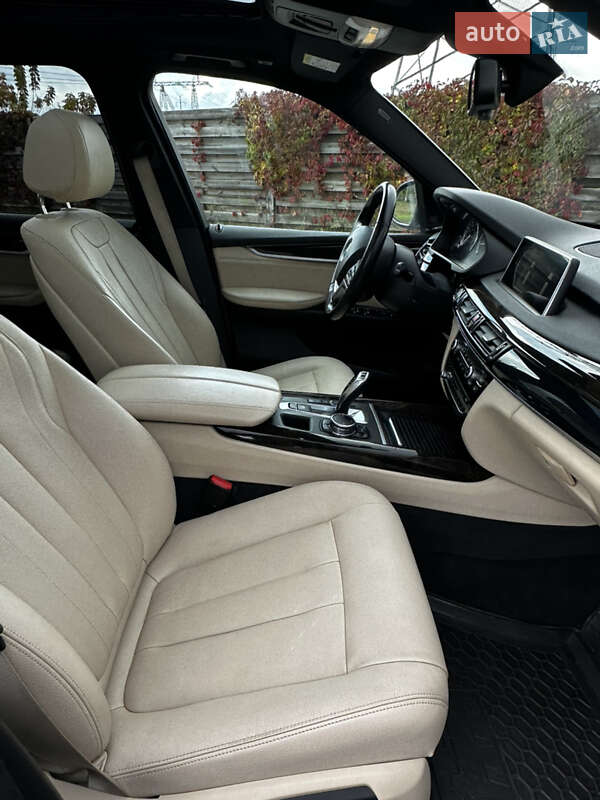 Внедорожник / Кроссовер BMW X5 2016 в Киеве