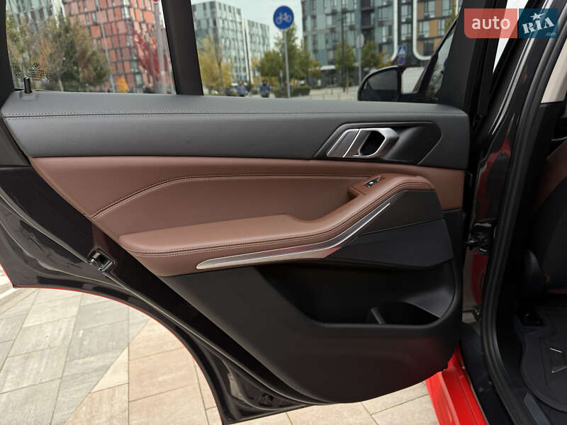 Внедорожник / Кроссовер BMW X5 2019 в Киеве