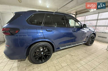 Внедорожник / Кроссовер BMW X5 2021 в 