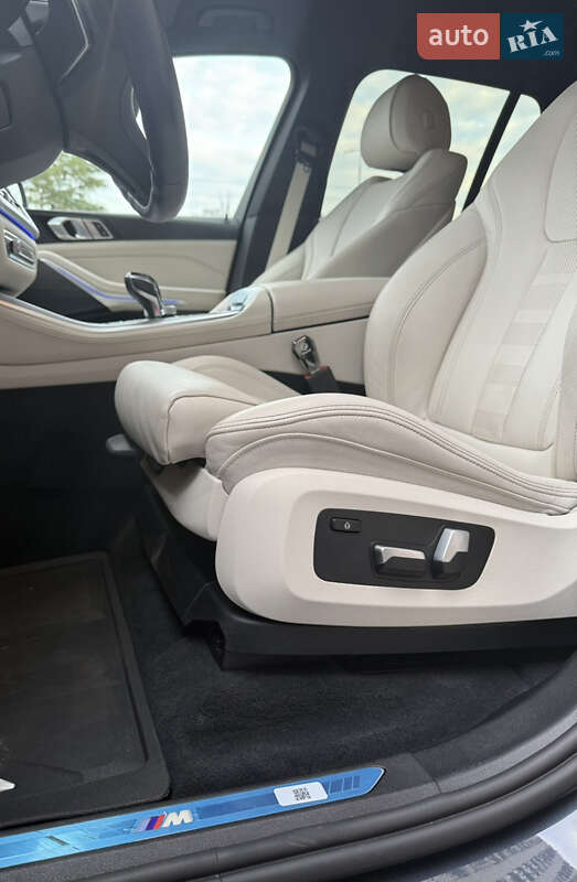 Внедорожник / Кроссовер BMW X5 2022 в Киеве