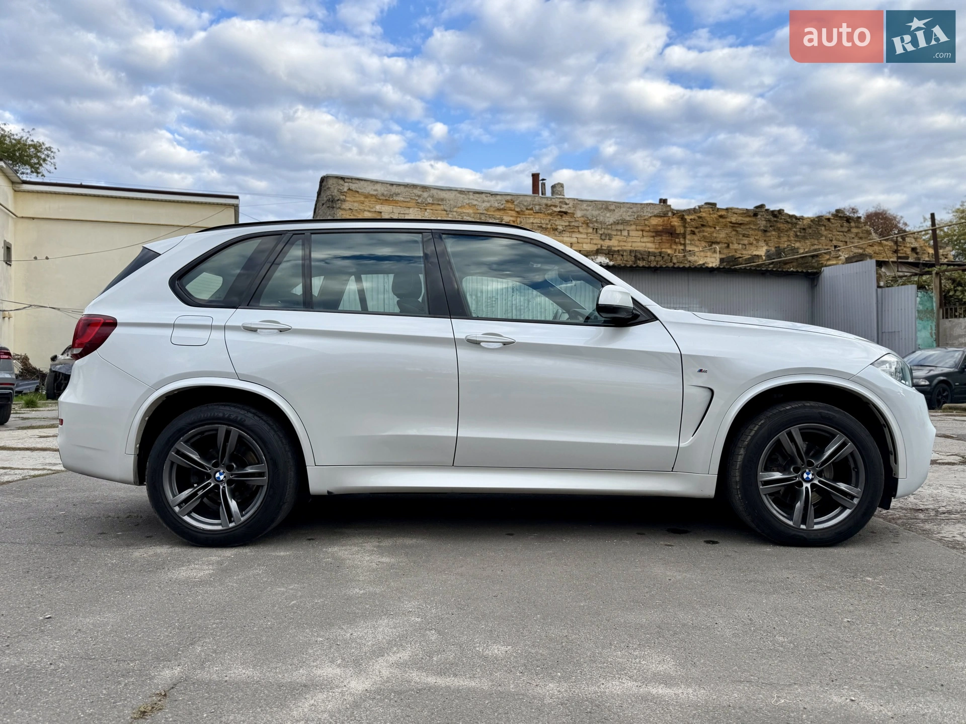 2014 BMW X5 - мініатюра 16