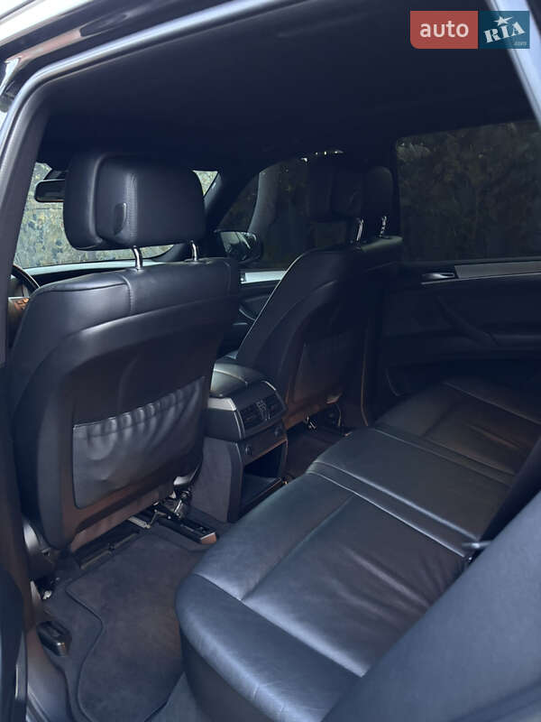 Позашляховик / Кросовер BMW X5 2012 в Запоріжжі