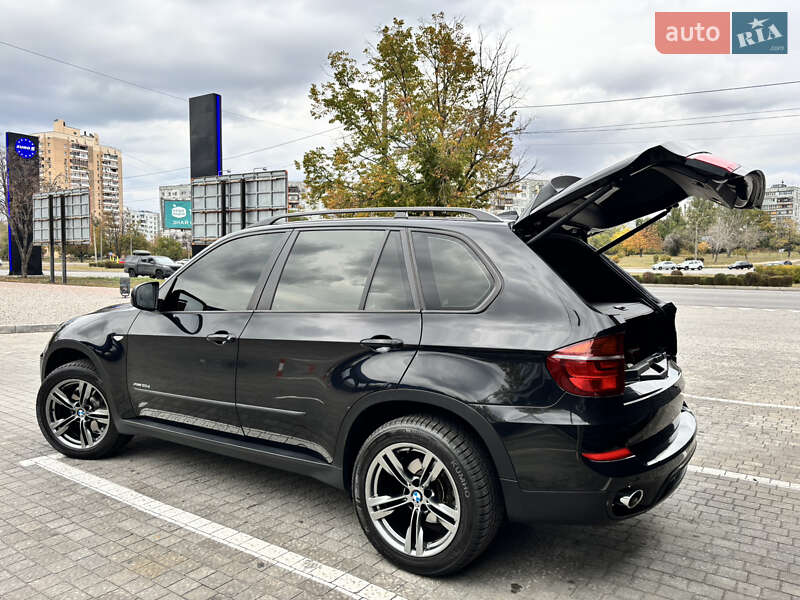 Позашляховик / Кросовер BMW X5 2012 в Запоріжжі