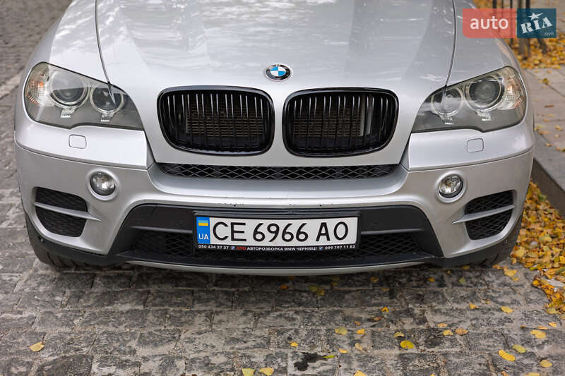 Внедорожник / Кроссовер BMW X5 2011 в Черновцах