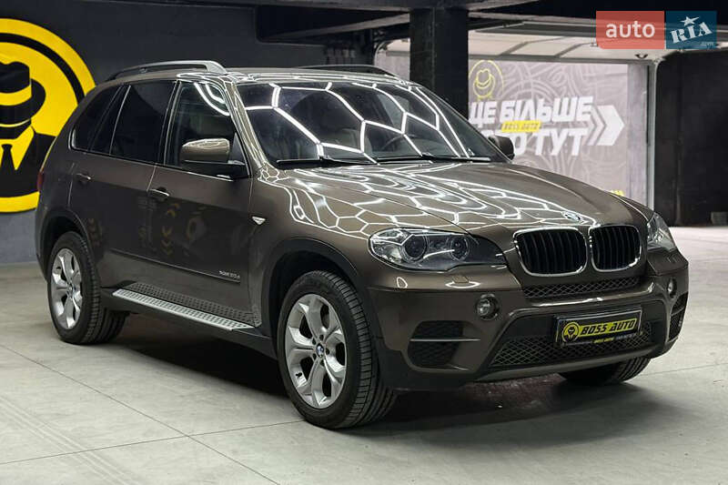 BMW X5 2011