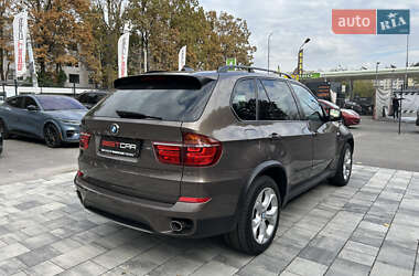 Позашляховик / Кросовер BMW X5 2010 в  фото 10 Позашляховик / Кросовер BMW X5 2010 в