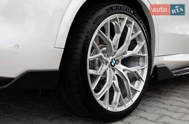 Внедорожник / Кроссовер BMW X5 2019 в 