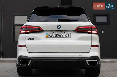 Внедорожник / Кроссовер BMW X5 2019 в 