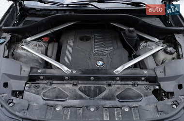 Внедорожник / Кроссовер BMW X5 2019 в 