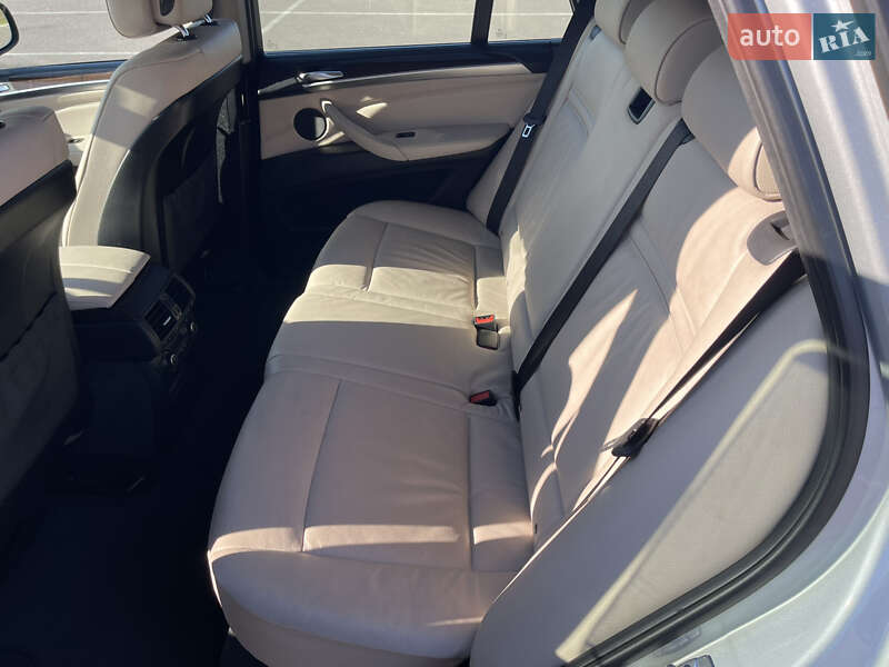 Внедорожник / Кроссовер BMW X5 2012 в Ровно фото 29 Внедорожник / Кроссовер BMW X5 2012 в Ровно