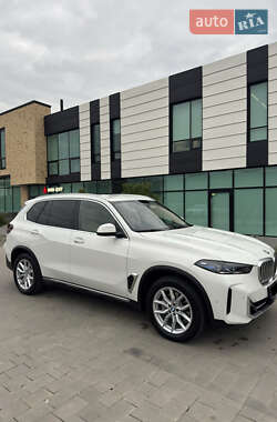 Внедорожник / Кроссовер BMW X5 2023 в Хмельницком