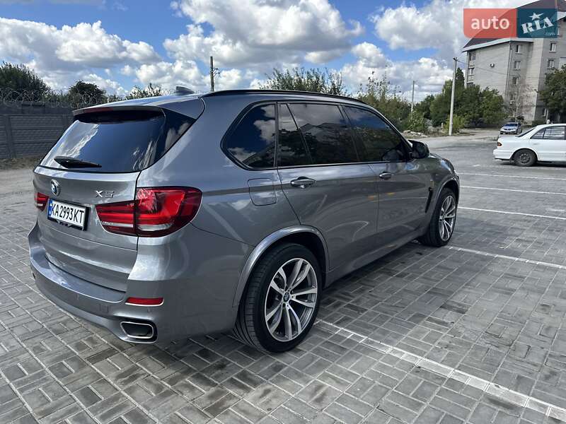 Позашляховик / Кросовер BMW X5 2016 в Лозовій
