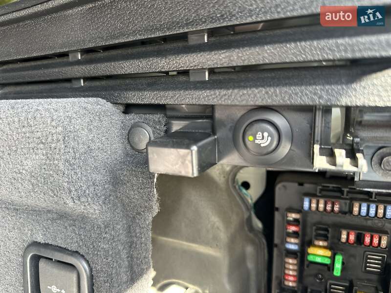 Позашляховик / Кросовер BMW X5 2016 в Лозовій