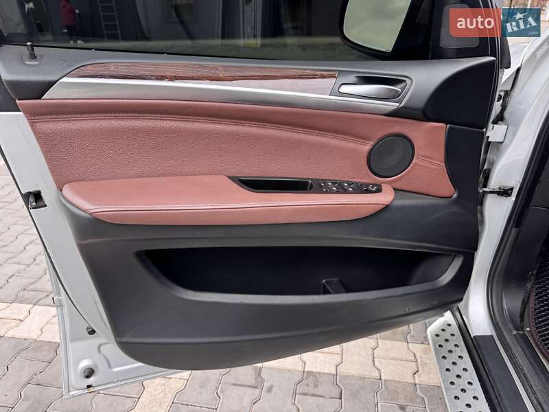 Внедорожник / Кроссовер BMW X5 2008 в Кривом Роге фото 12 Внедорожник / Кроссовер BMW X5 2008 в Кривом Роге