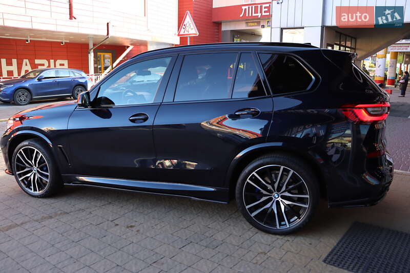 Внедорожник / Кроссовер BMW X5 2019 в Львове