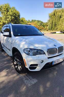 Позашляховик / Кросовер BMW X5 2013 в Києві