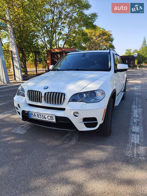 Позашляховик / Кросовер BMW X5 2013 в Києві фото 2 Позашляховик / Кросовер BMW X5 2013 в Києві