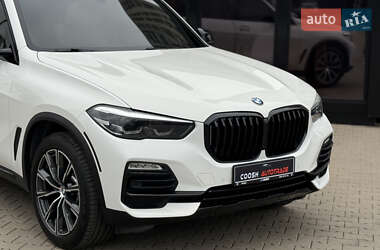 Внедорожник / Кроссовер BMW X5 2019 в 