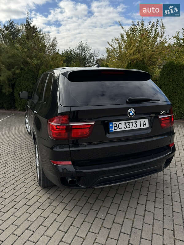 Внедорожник / Кроссовер BMW X5 2011 в Львове