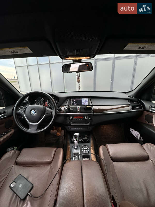 Внедорожник / Кроссовер BMW X5 2011 в Львове