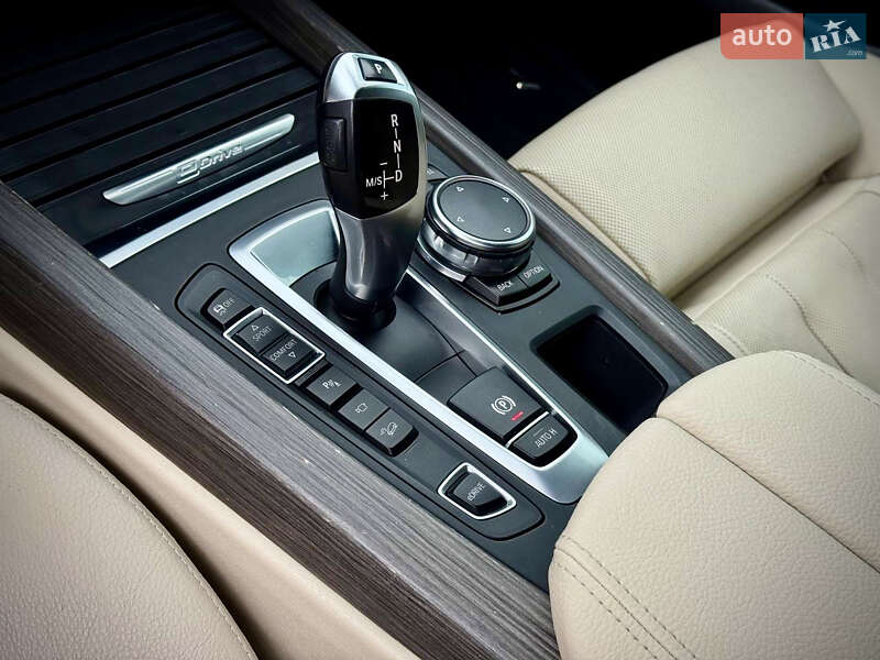 Внедорожник / Кроссовер BMW X5 2016 в Киеве фото 30 Внедорожник / Кроссовер BMW X5 2016 в Киеве