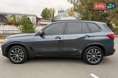 Внедорожник / Кроссовер BMW X5 2018 в 