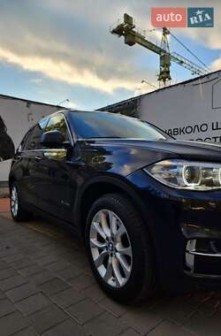 Внедорожник / Кроссовер BMW X5 2015 в 