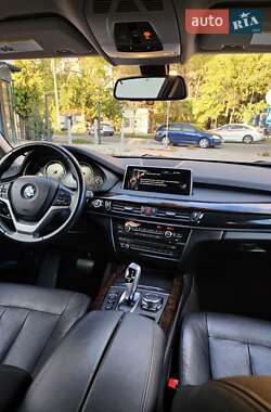 Внедорожник / Кроссовер BMW X5 2015 в 