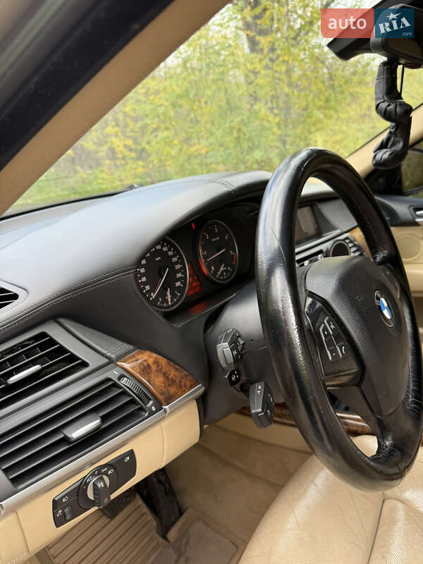 Внедорожник / Кроссовер BMW X5 2008 в Петрове фото 5 Внедорожник / Кроссовер BMW X5 2008 в Петрове