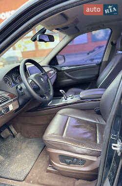 Внедорожник / Кроссовер BMW X5 2008 в 