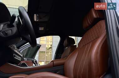 Внедорожник / Кроссовер BMW X5 2019 в 