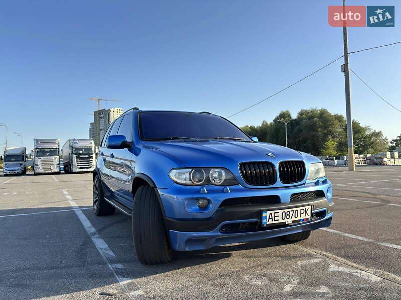 Внедорожник / Кроссовер BMW X5 2004 в Киеве