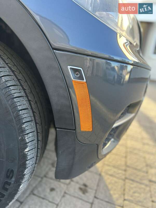 Внедорожник / Кроссовер BMW X5 2012 в Ивано-Франковске