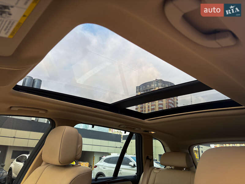 Внедорожник / Кроссовер BMW X5 2011 в Киеве