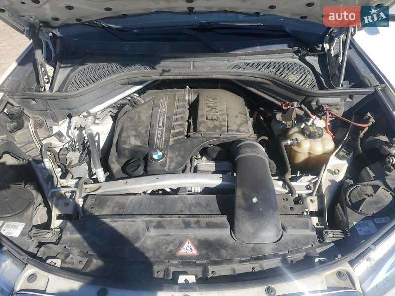 Позашляховик / Кросовер BMW X5 2016 в Вінниці
