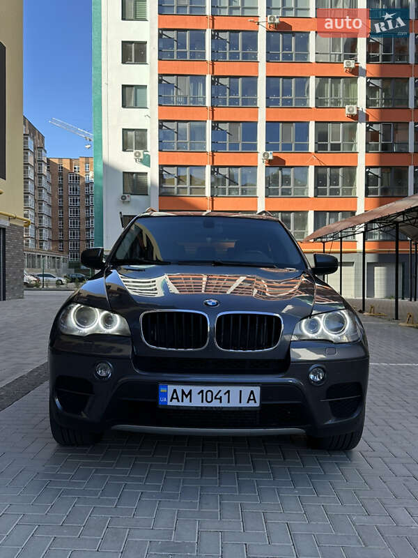 Позашляховик / Кросовер BMW X5 2010 в Житомирі фото 18 Позашляховик / Кросовер BMW X5 2010 в Житомирі