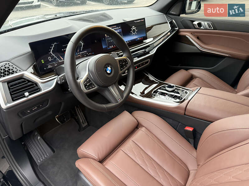 Внедорожник / Кроссовер BMW X5 2024 в Харькове