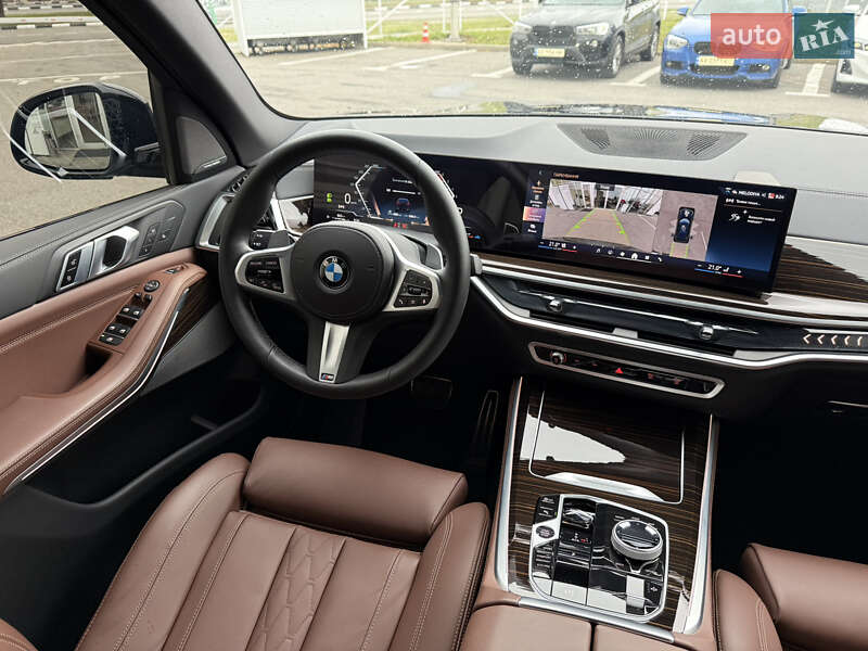 Внедорожник / Кроссовер BMW X5 2024 в Харькове