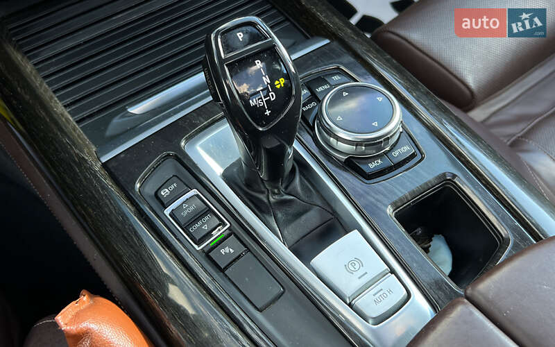 Позашляховик / Кросовер BMW X5 2014 в Львові