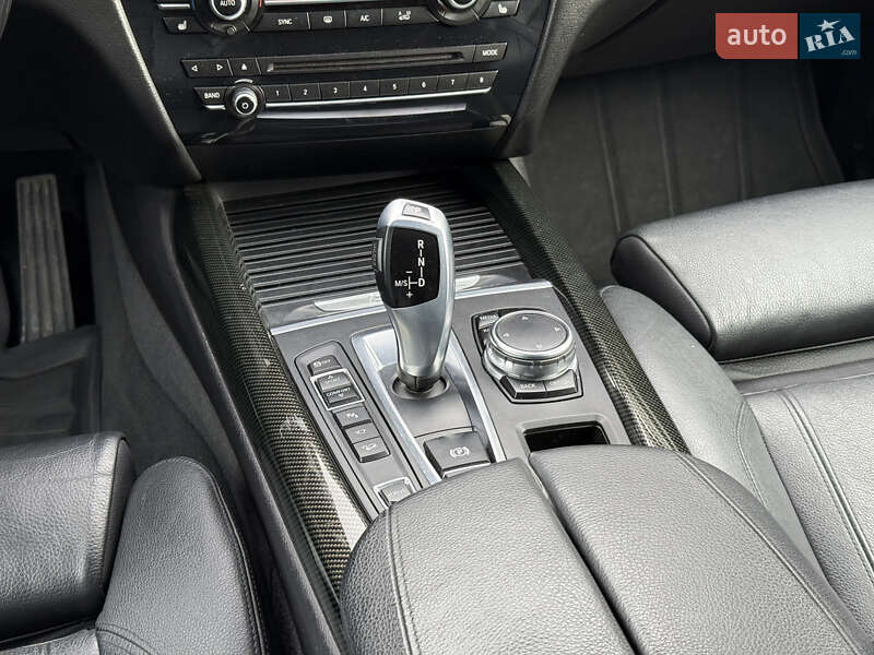 Позашляховик / Кросовер BMW X5 2015 в Львові