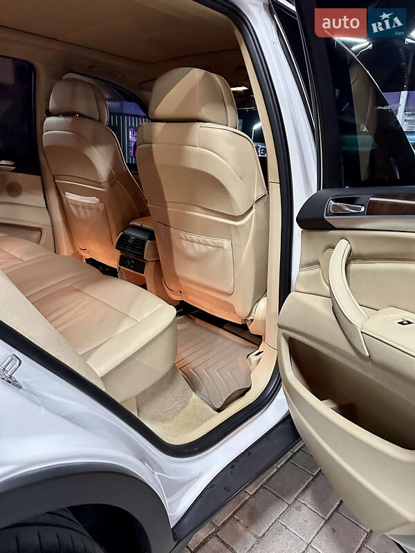 Внедорожник / Кроссовер BMW X5 2010 в Ровно фото 32 Внедорожник / Кроссовер BMW X5 2010 в Ровно