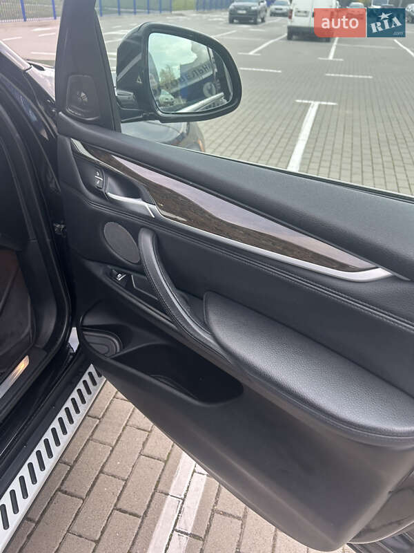 Внедорожник / Кроссовер BMW X5 2015 в Нововолынске фото 30 Внедорожник / Кроссовер BMW X5 2015 в Нововолынске