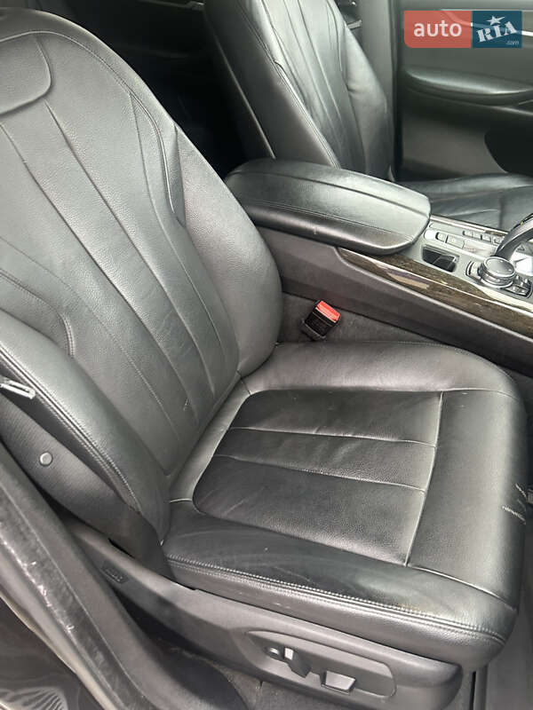 Внедорожник / Кроссовер BMW X5 2015 в Нововолынске фото 31 Внедорожник / Кроссовер BMW X5 2015 в Нововолынске
