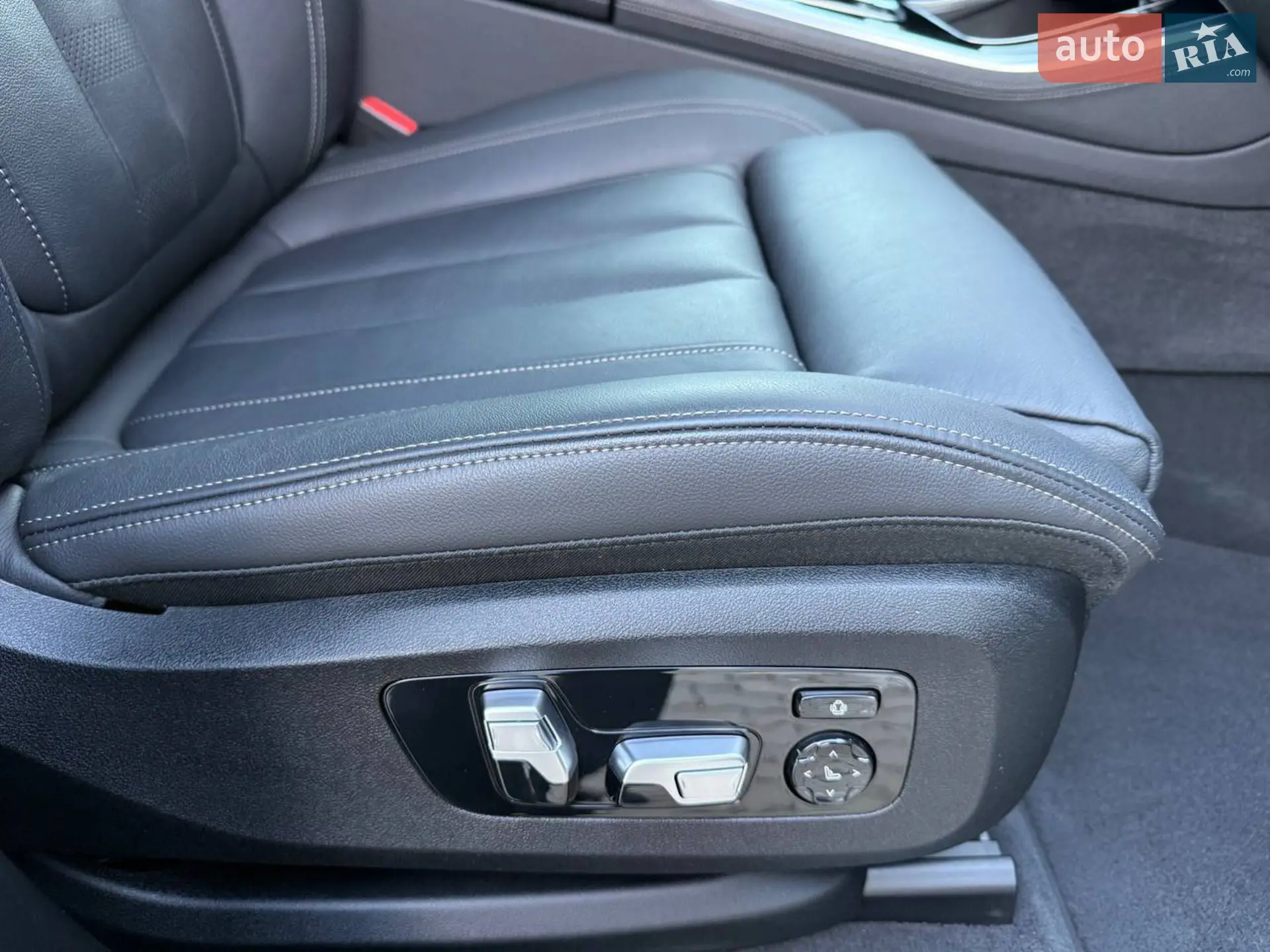 2020 BMW X5 - мініатюра 50