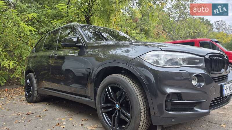 Позашляховик / Кросовер BMW X5 2015 в Одесі фото 4 Позашляховик / Кросовер BMW X5 2015 в Одесі