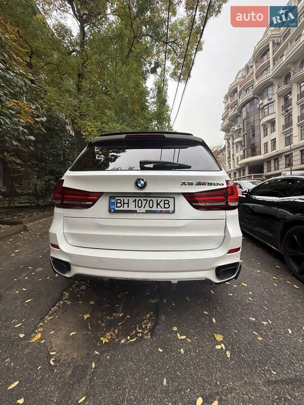 Позашляховик / Кросовер BMW X5 2015 в Одесі